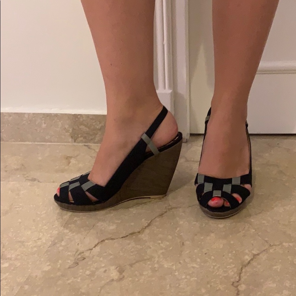 Pink Studio Platforms - Picture 2 of 8